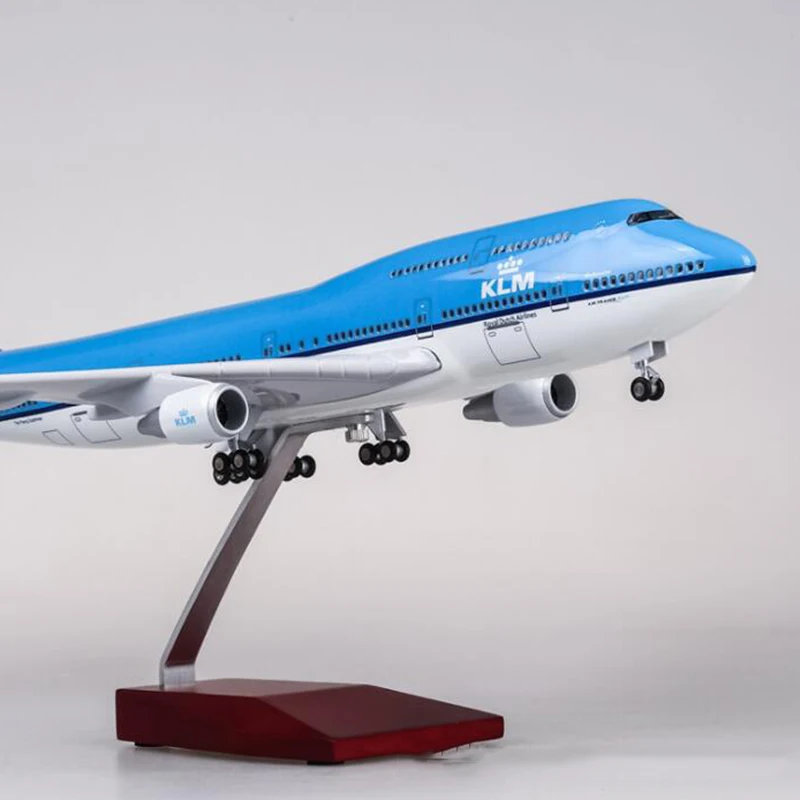 1/157 מידה 47CM מטוס B747 KLM ההולנדית רויאל איירליינס דגם W אור גלגל Diecast שרף המטוס אוסף המדיה מתנות